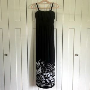 Soma stretchy Black Maxi dress with white flowers (M)